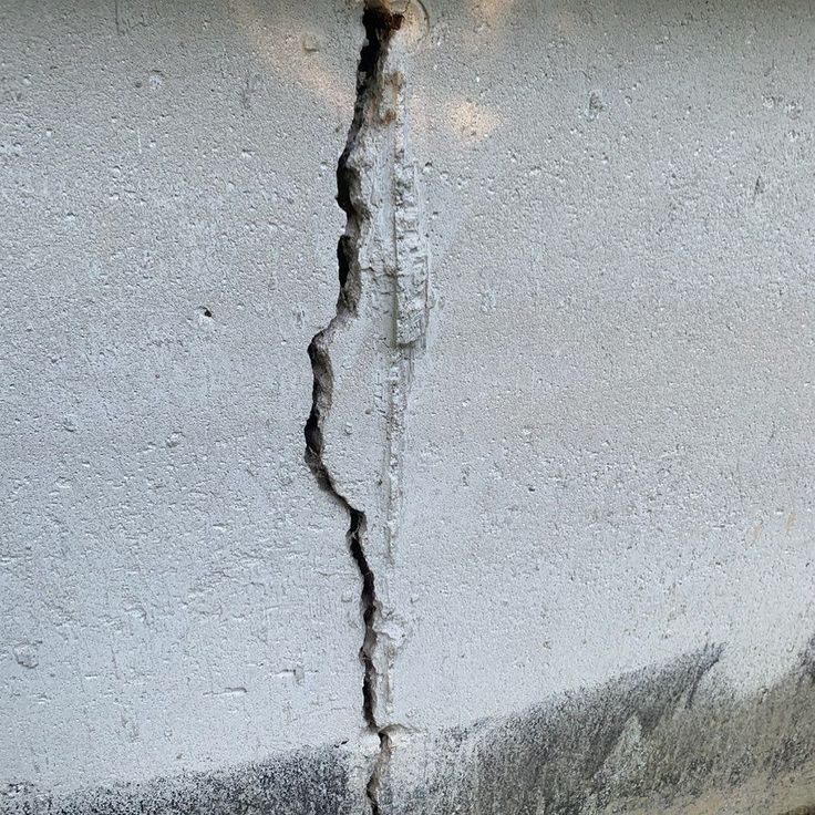 Evaluating the Damage: How to Measure Crack Growth Over a Single Season