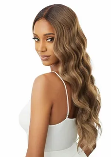 Lace Front Wigs vs. Traditional Wigs: What You Need to Know