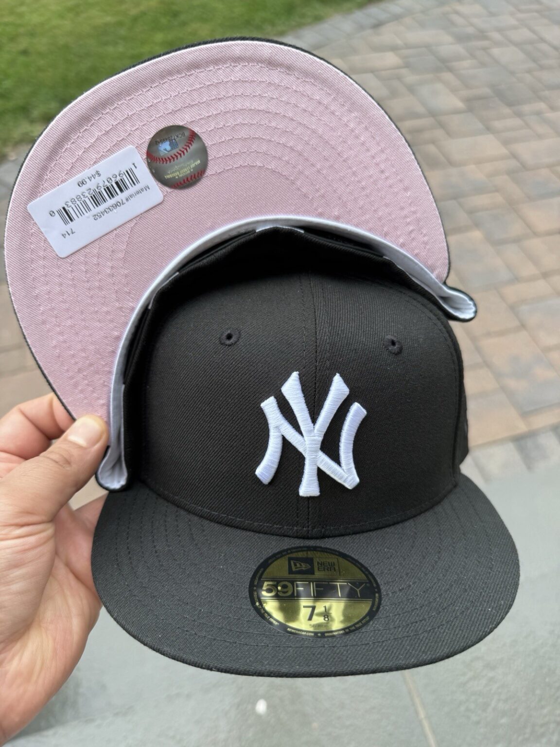 Why New Era 59FIFTY Baseball Caps Remain a Fashion Favorite